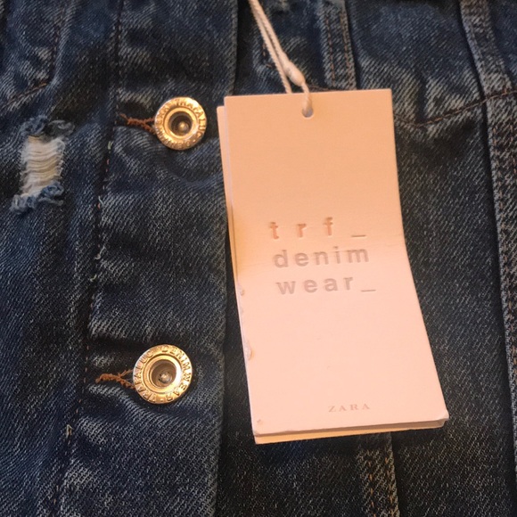 NWT Zara Distressed Boatneck Denim Jacket SZ Small - Picture 3 of 4